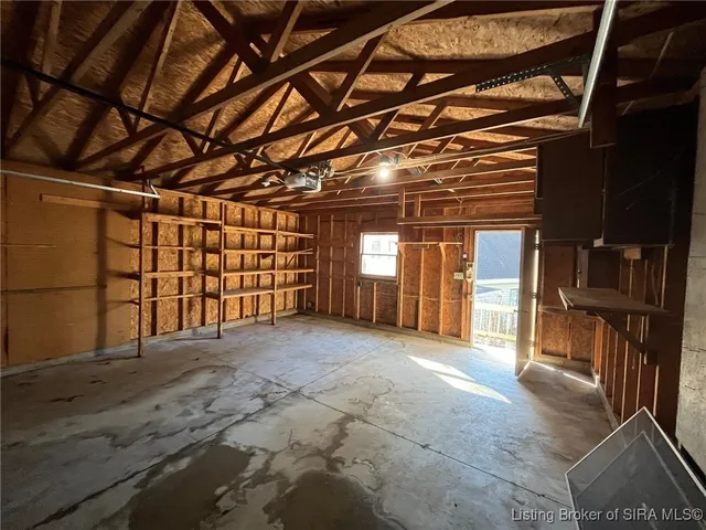 $379,900 | 5534 South 980 East, Wolcottville, IN 46795