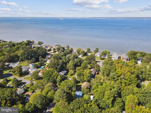 a view of a outdoor space