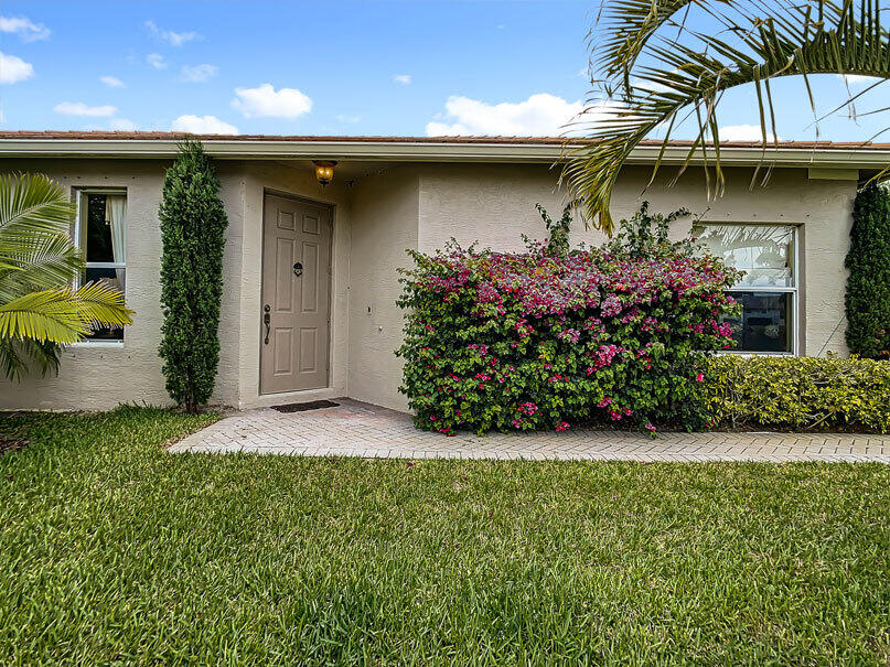 232 Southwest Coconut Key Way Port St. Lucie, FL 34986 - Photo 11 of 36 11