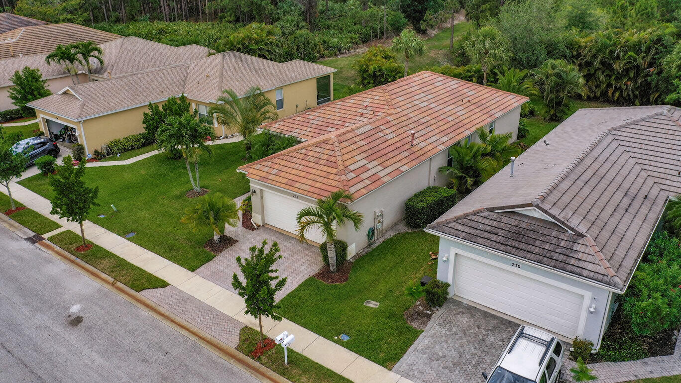 232 Southwest Coconut Key Way Port St. Lucie, FL 34986 - Photo 3 of 36 3