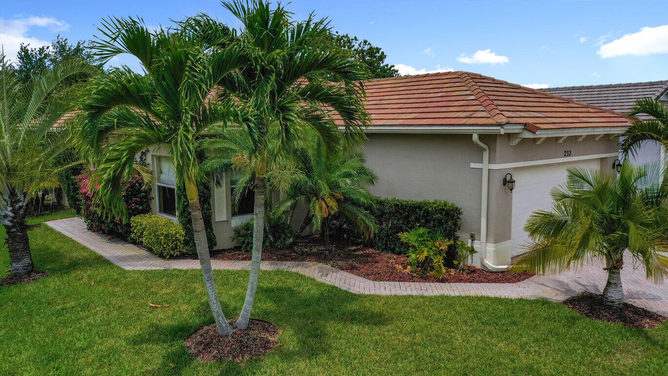 232 Southwest Coconut Key Way Port St. Lucie, FL 34986 - Photo 7 of 36 7