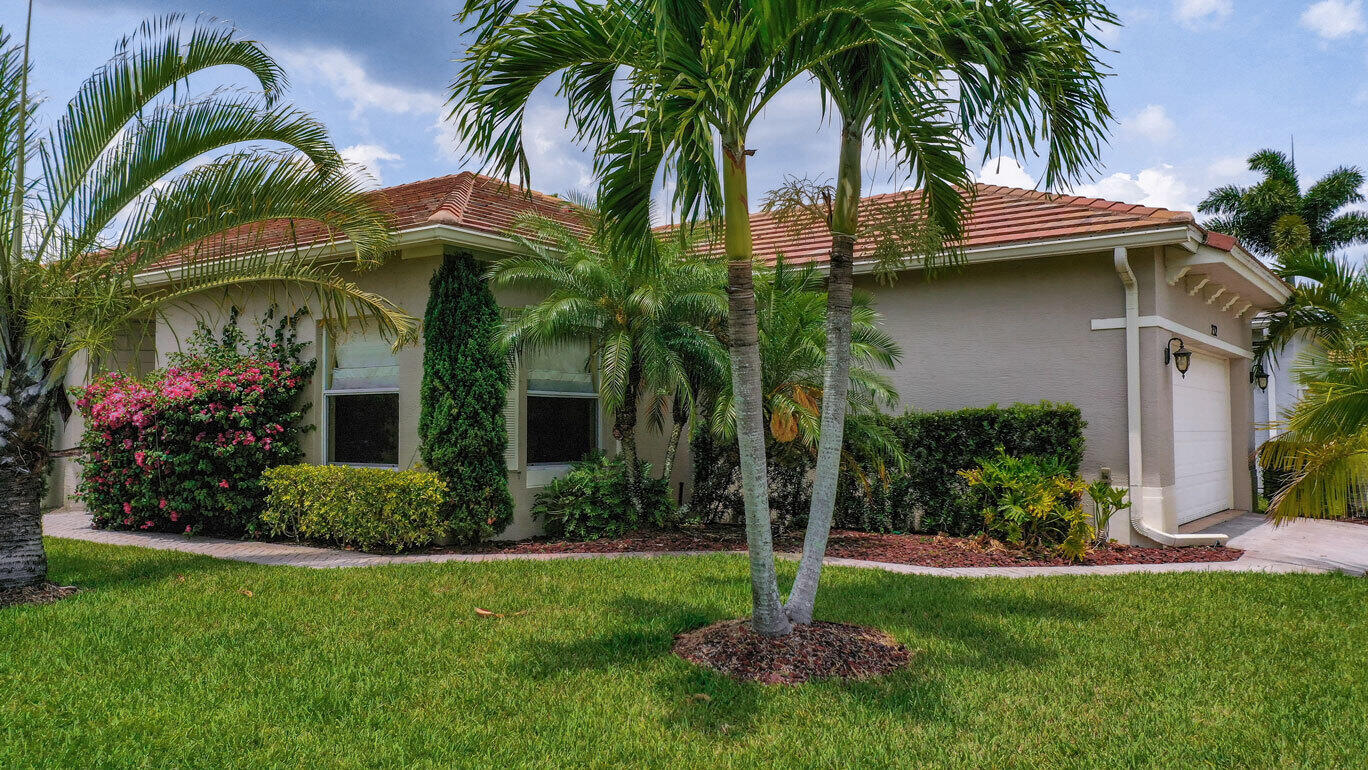 232 Southwest Coconut Key Way Port St. Lucie, FL 34986 - Photo 8 of 36 8