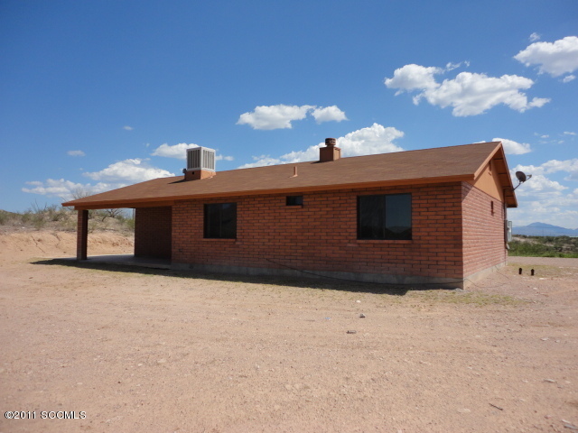 237 Paseo Mascota Rio Rico, AZ 85648 - Photo 8 of 9