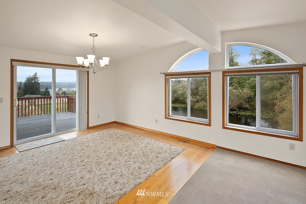2075 East Goss Lake Road Freeland, WA 98249 - Photo 10 of 40 a view of livingroom with window