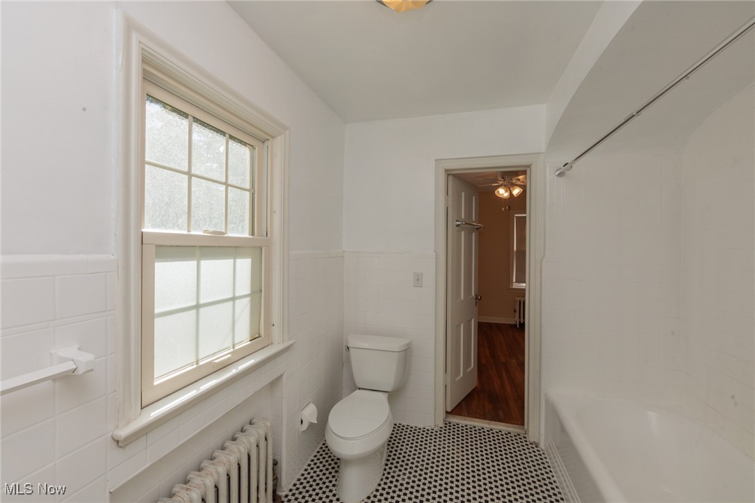 2551 Ashurst Road University Heights, OH 44118 - Photo 31 of 50