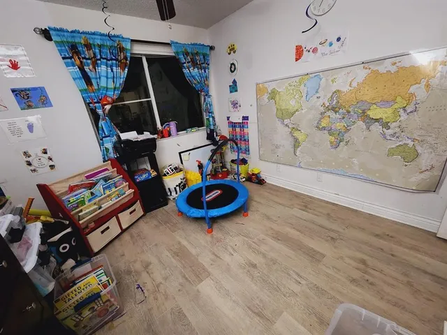 $2,400 | 10749 Cleary Boulevard, Unit 202, Plantation, FL 33324