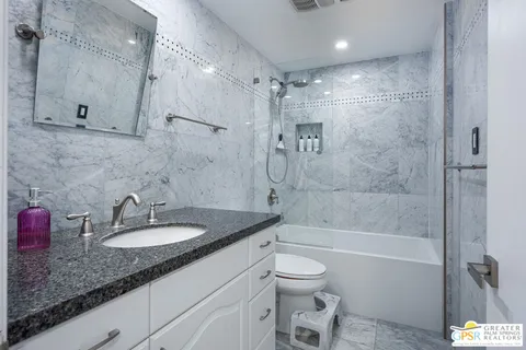 $412,000 | 277 East Alejo Road, Unit 124, Palm Springs, CA 92262