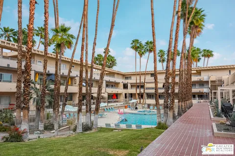 $412,000 | 277 East Alejo Road, Unit 124, Palm Springs, CA 92262