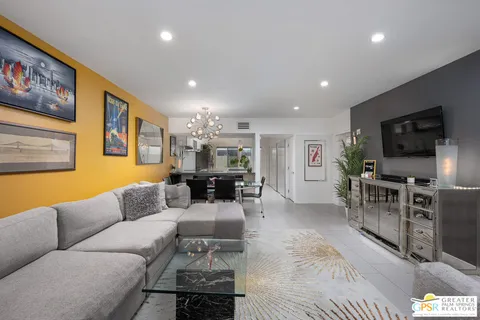 $412,000 | 277 East Alejo Road, Unit 124, Palm Springs, CA 92262