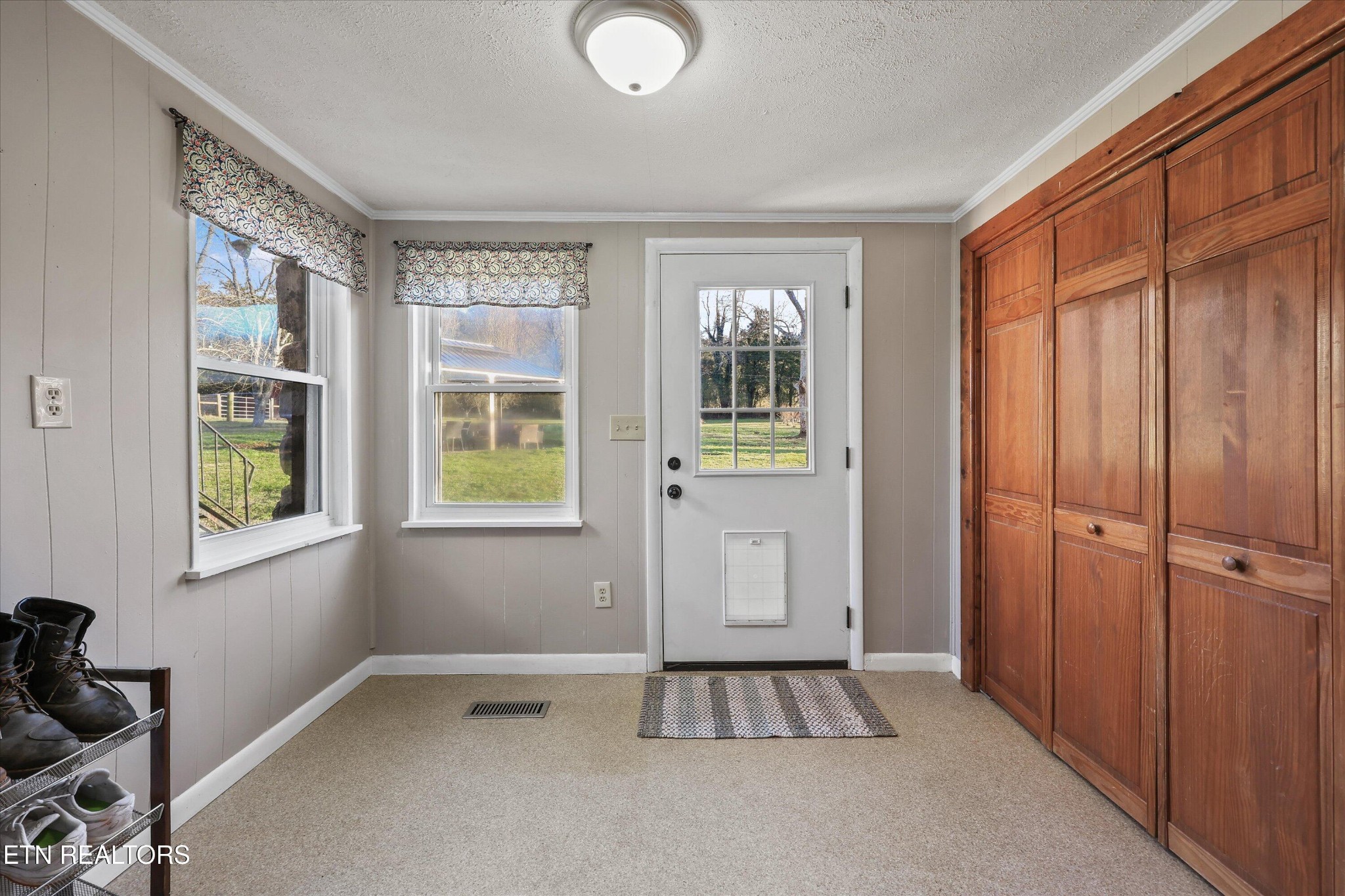 7969 Glendale Community Road Greenback, TN 37742 - Photo 26 of 56 an empty room with windows