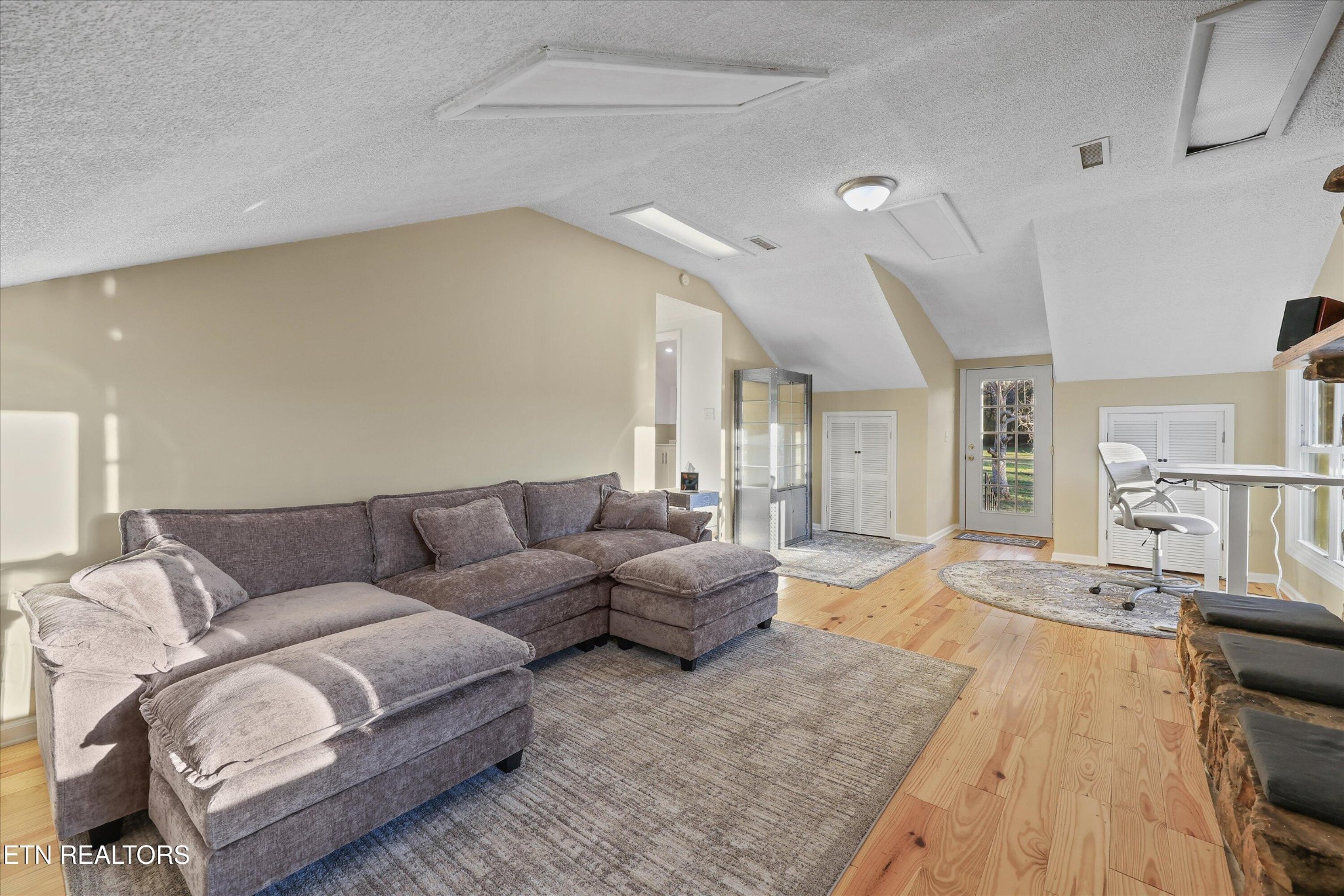 7969 Glendale Community Road Greenback, TN 37742 - Photo 39 of 56 a living room with furniture and a large window