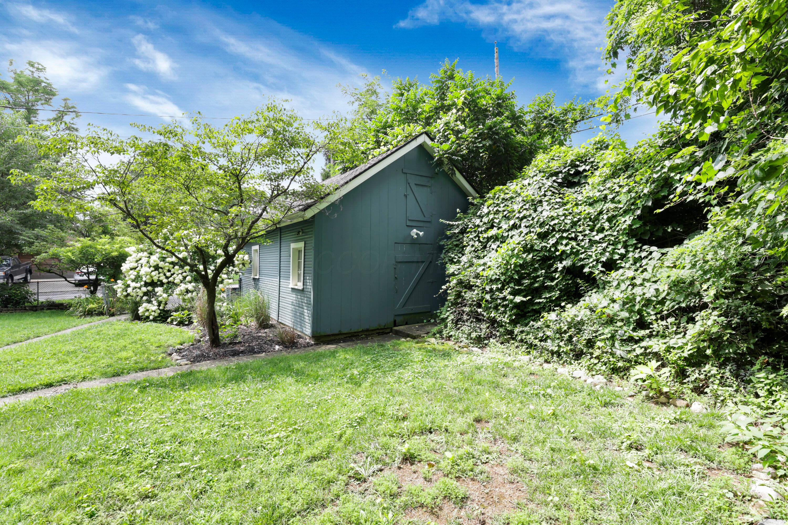 297 South James Road Columbus, OH 43213 - Photo 44 of 45 50-print-011A7711