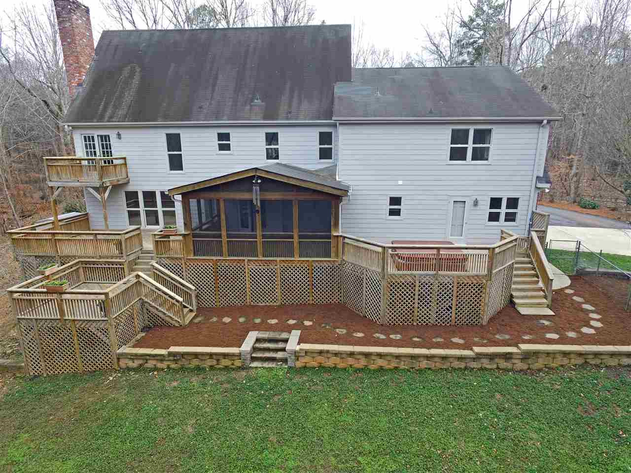 732 Lanham Place Raleigh, NC 27615 - Photo 8 of 28 Photo 8