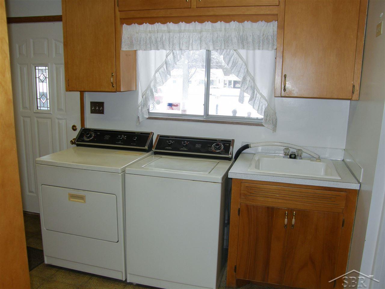 11447 North Jennings Road Clio, MI 48420 - Photo 15 of 18 31309317-14.JPG