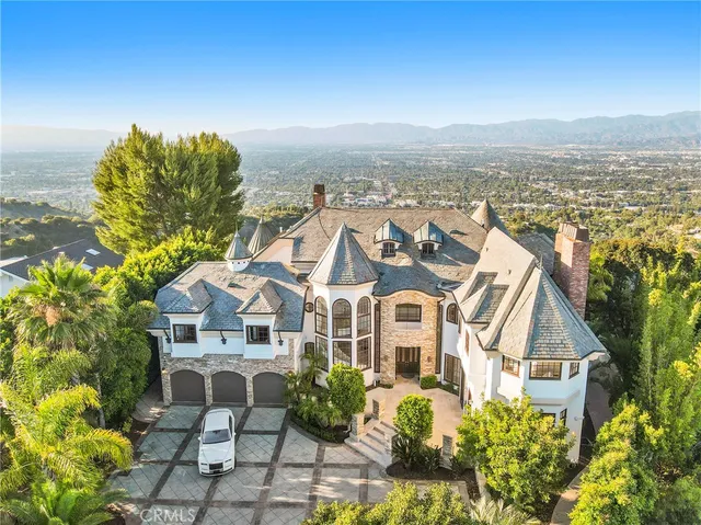 $16,800,000 | 13320 Mulholland Drive, Beverly Hills, CA 90210