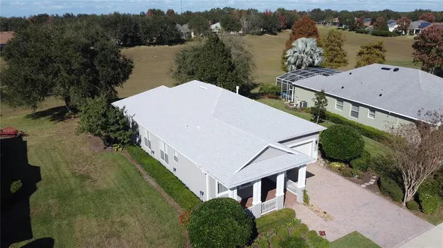 $400,000 | 243 Bayou Bend Road, Groveland, FL 34736