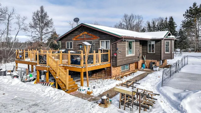 $410,000 | W8124 Cemetery Road, Ladysmith, WI 54848