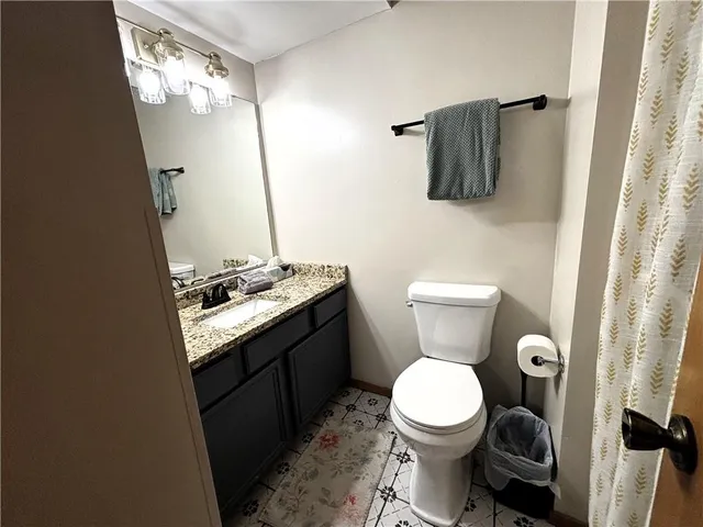 $190,000 | 448 Notch Lane, Unit 3, Reeds Spring, MO 65737