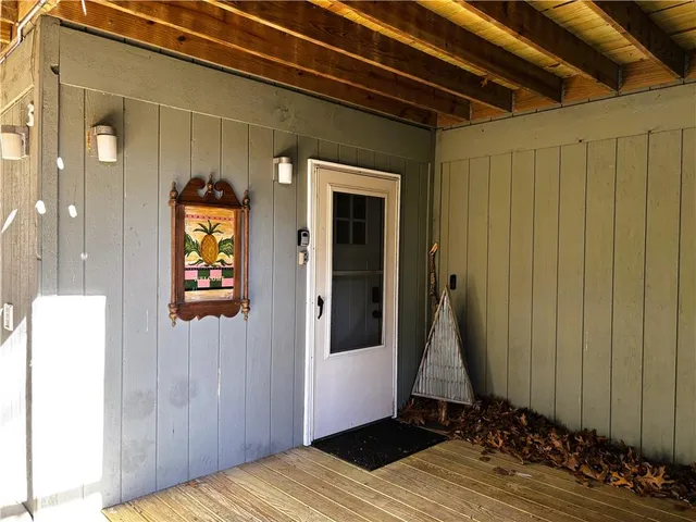 $190,000 | 448 Notch Lane, Unit 3, Reeds Spring, MO 65737