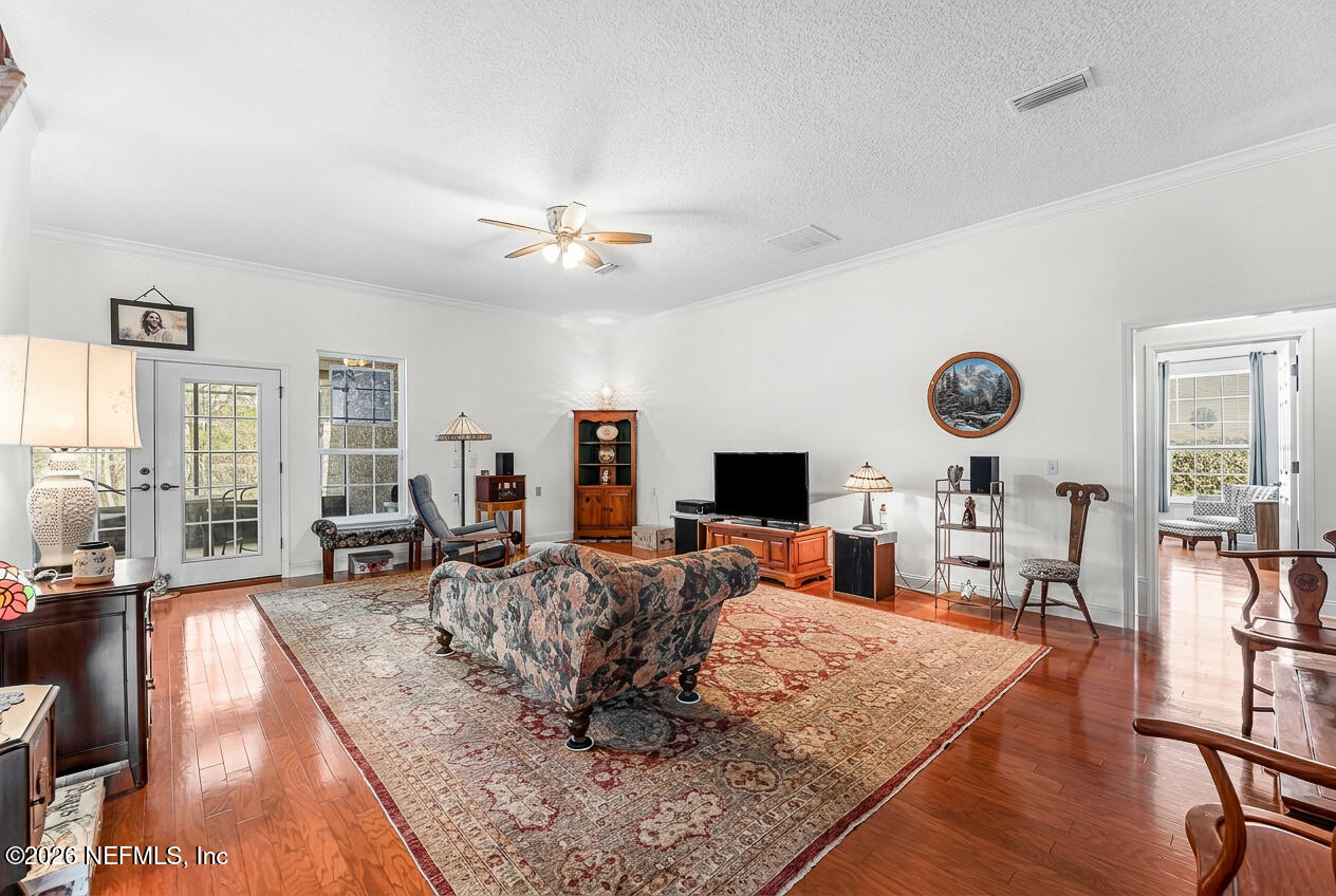 371154 Kings Ferry Road Hilliard, FL 32046 - Photo 19 of 67 17 Living Room - Photoshopped