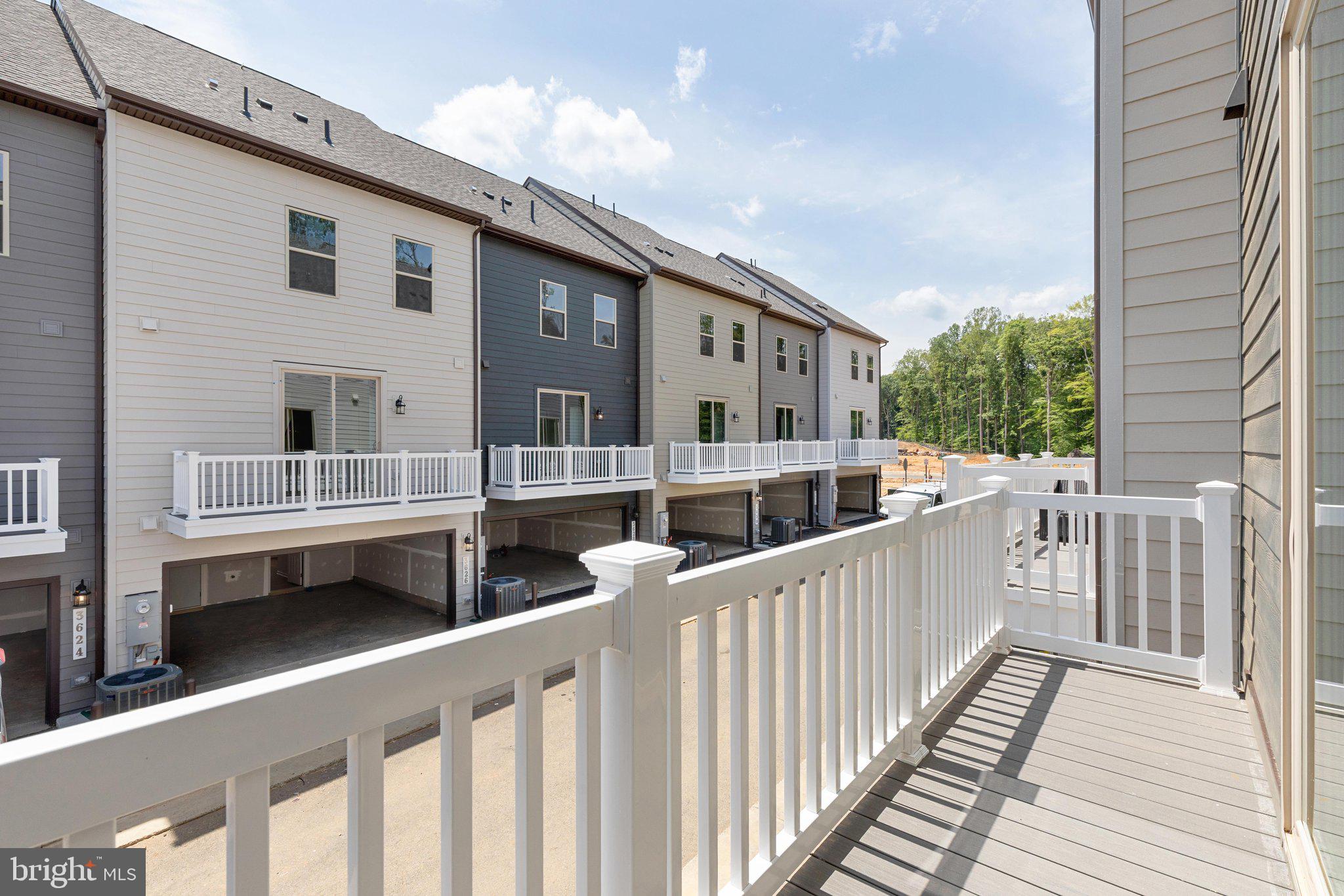 13658 Cobble Loop Woodbridge, VA 22193 - Photo 37 of 40