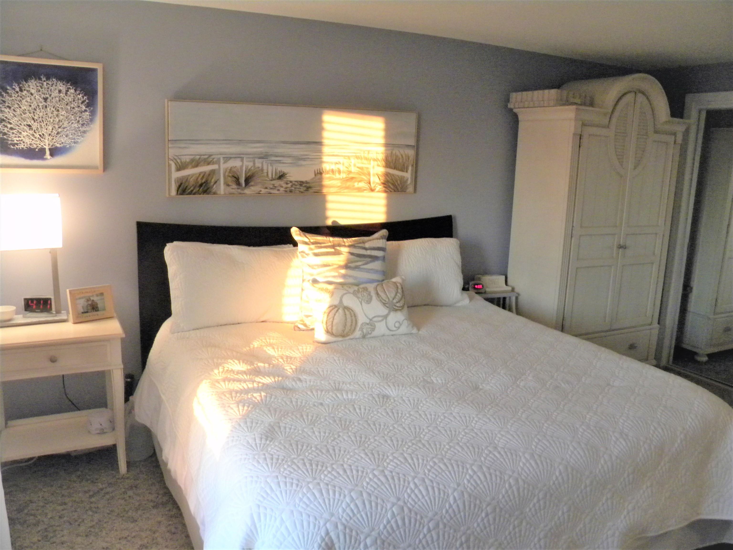 20 Harris Avenue, Unit 4 Hampton, NH 03842 - Photo 23 of 40