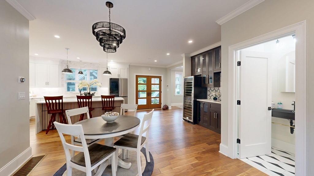 45 Clearwater Road Newton, MA 02462 - Photo 7 of 41
