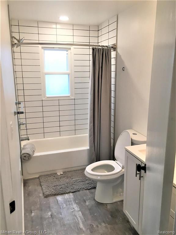 7412 Hatchery Road Waterford, MI 48327 - Photo 15 of 25