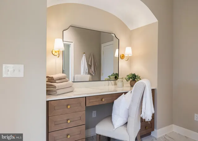 $2,229,990 | 211 Wooded Way, Berwyn, PA 19312