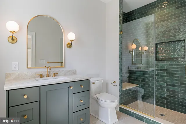 $2,229,990 | 211 Wooded Way, Berwyn, PA 19312