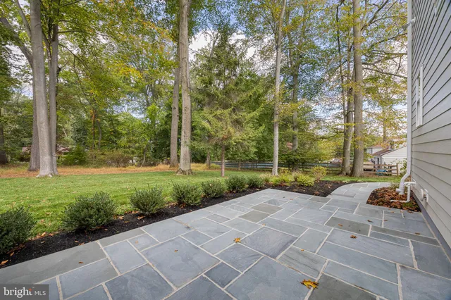 $2,229,990 | 211 Wooded Way, Berwyn, PA 19312