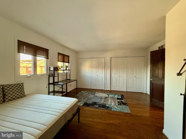 $2,300 | 28 Servan Court, Wilmington, DE 19805