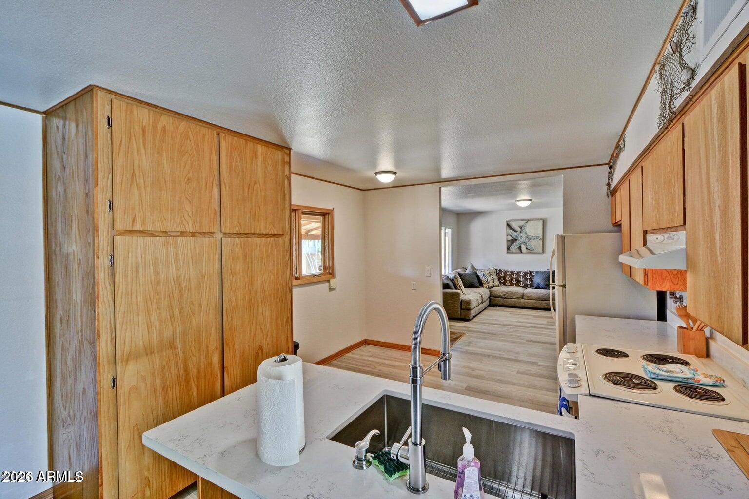 2007 North Normal Avenue Tempe, AZ 85288 - Photo 7 of 21