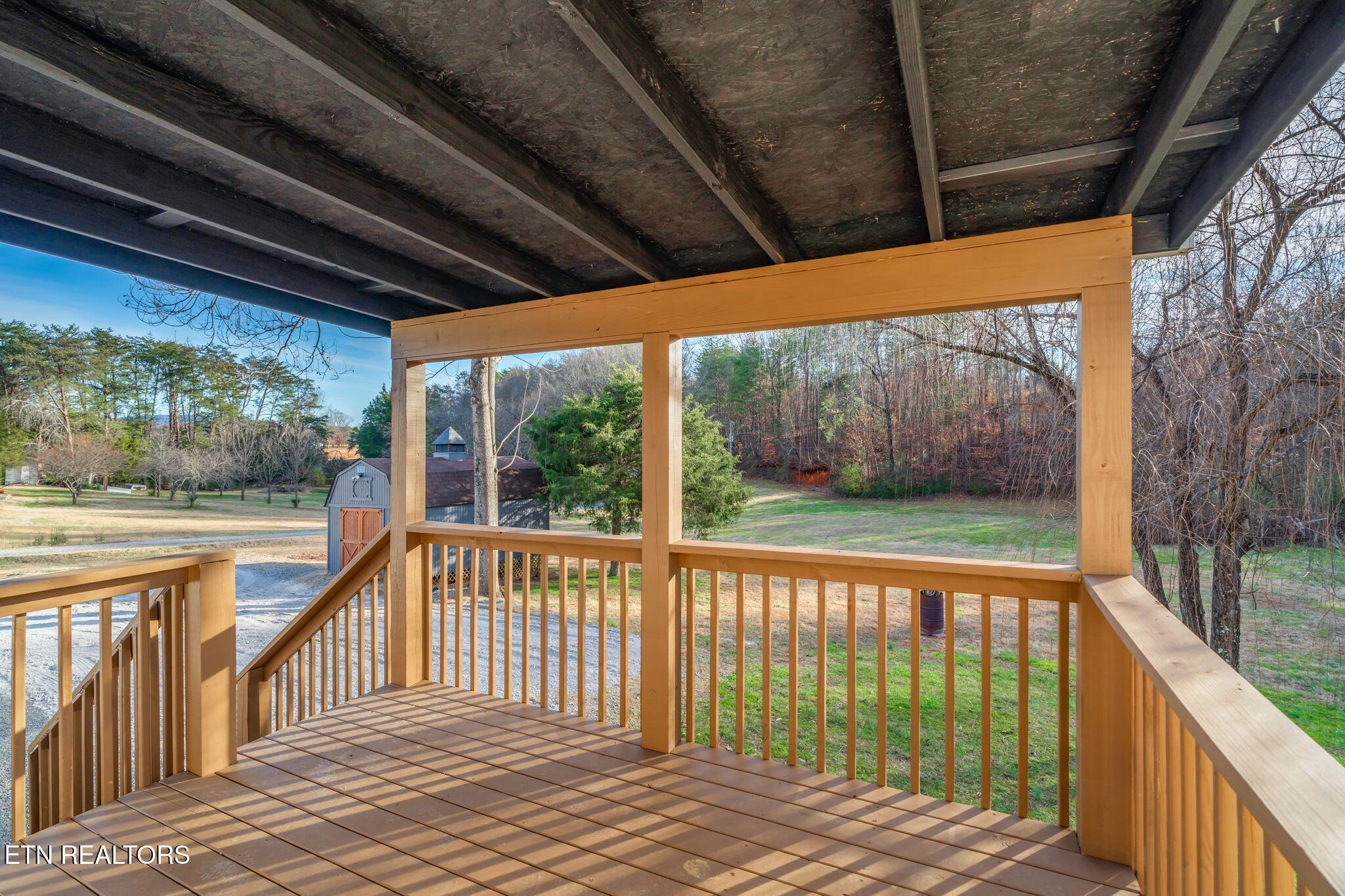 653 Lee Shirley Road Maryville, TN 37801 - Photo 15 of 37 29-web-or-mls-653 Lee Shirley Road-30