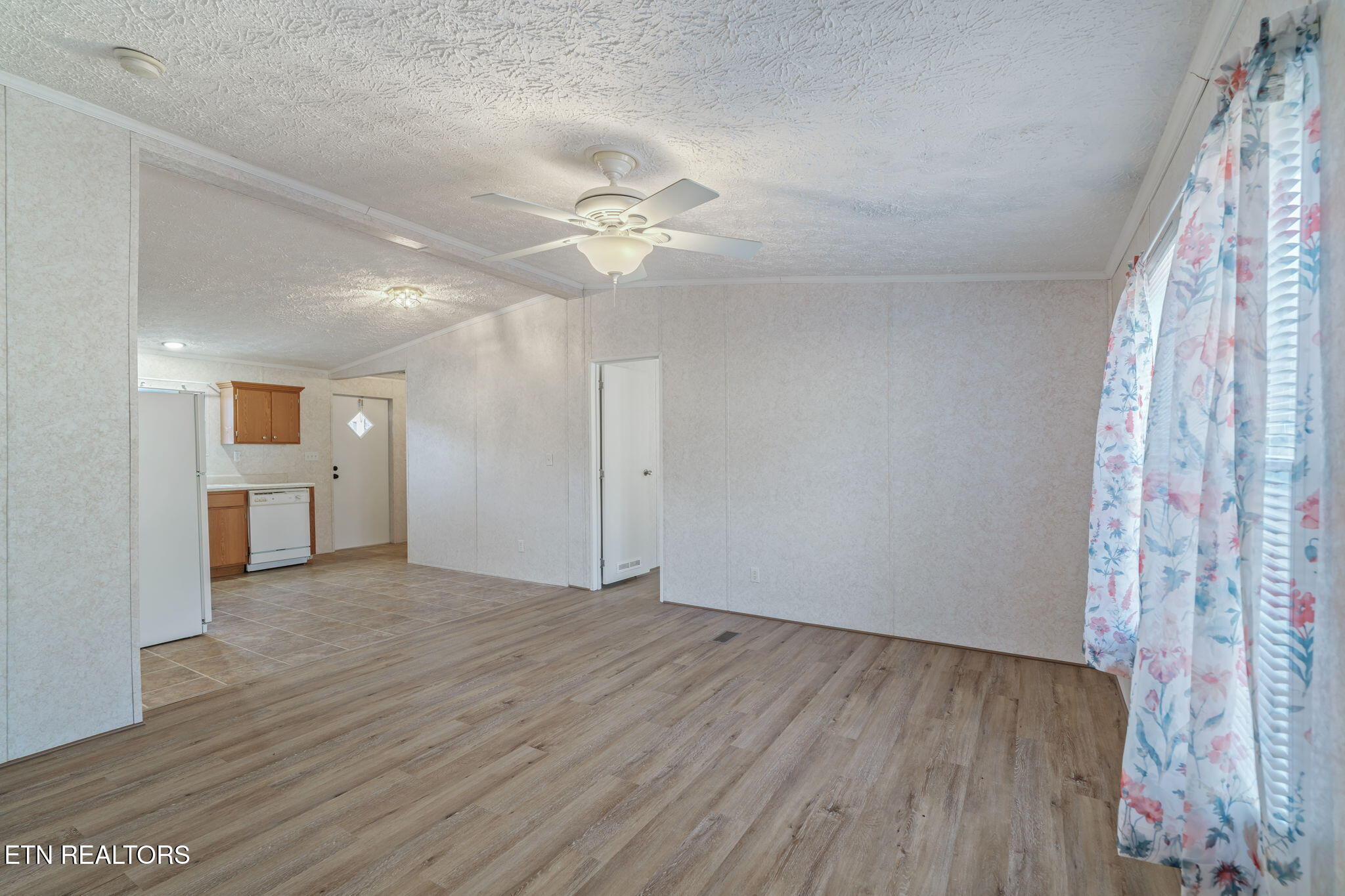 653 Lee Shirley Road Maryville, TN 37801 - Photo 18 of 37 8-web-or-mls-653 Lee Shirley Road-9