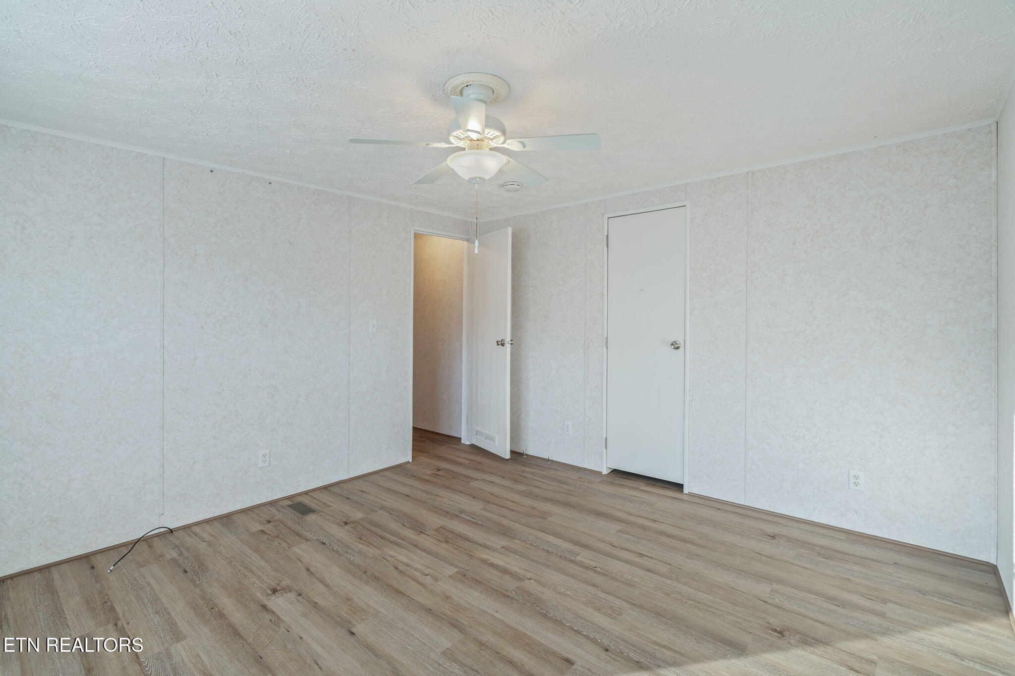 653 Lee Shirley Road Maryville, TN 37801 - Photo 20 of 37 25-web-or-mls-653 Lee Shirley Road-26