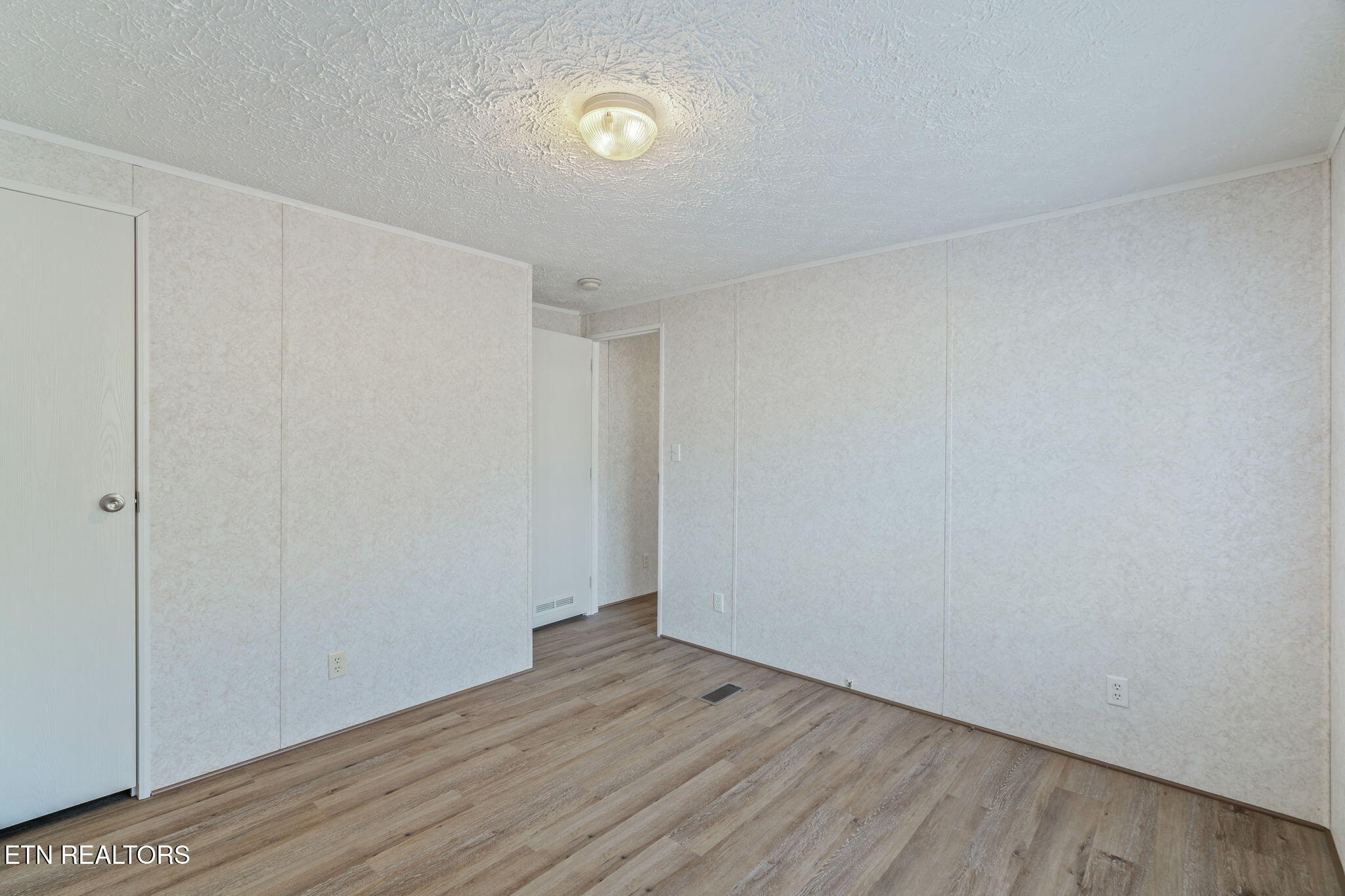 653 Lee Shirley Road Maryville, TN 37801 - Photo 22 of 37 23-web-or-mls-653 Lee Shirley Road-24