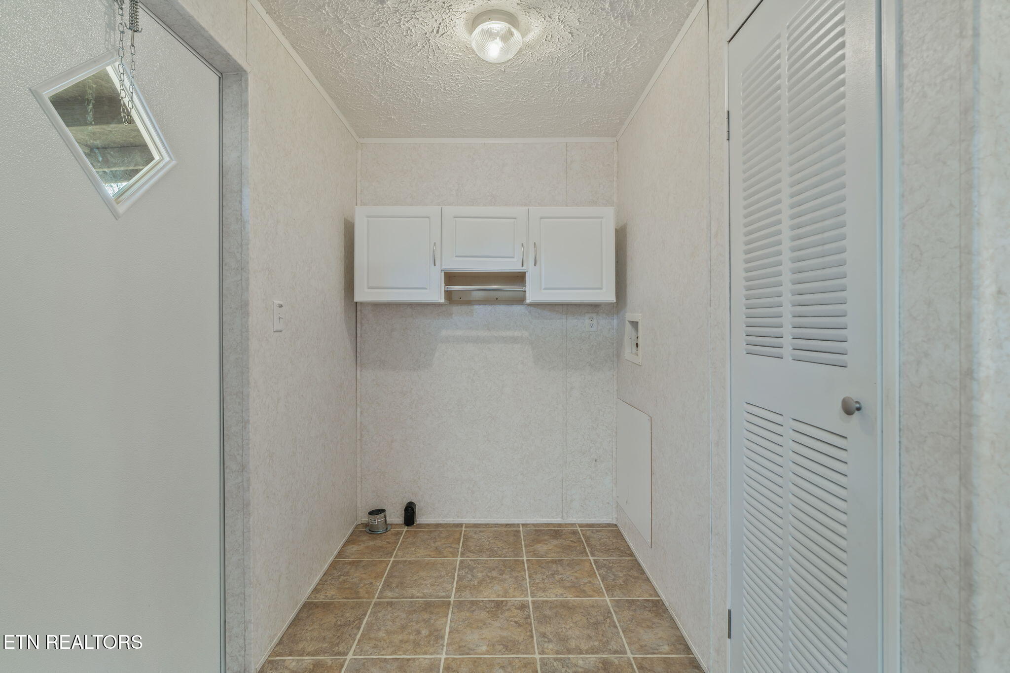 653 Lee Shirley Road Maryville, TN 37801 - Photo 28 of 37 17-web-or-mls-653 Lee Shirley Road-18