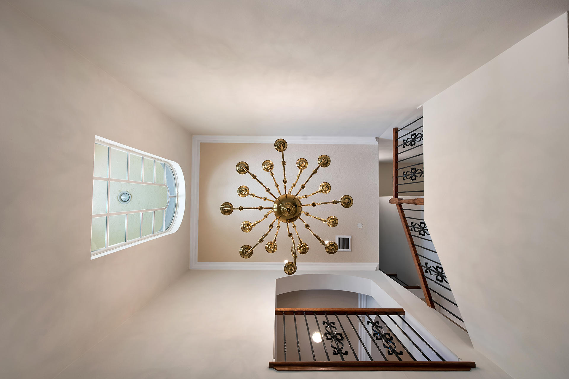 5665 Northeast Trieste Way Boca Raton, FL 33487 - Photo 4 of 46 Foyer