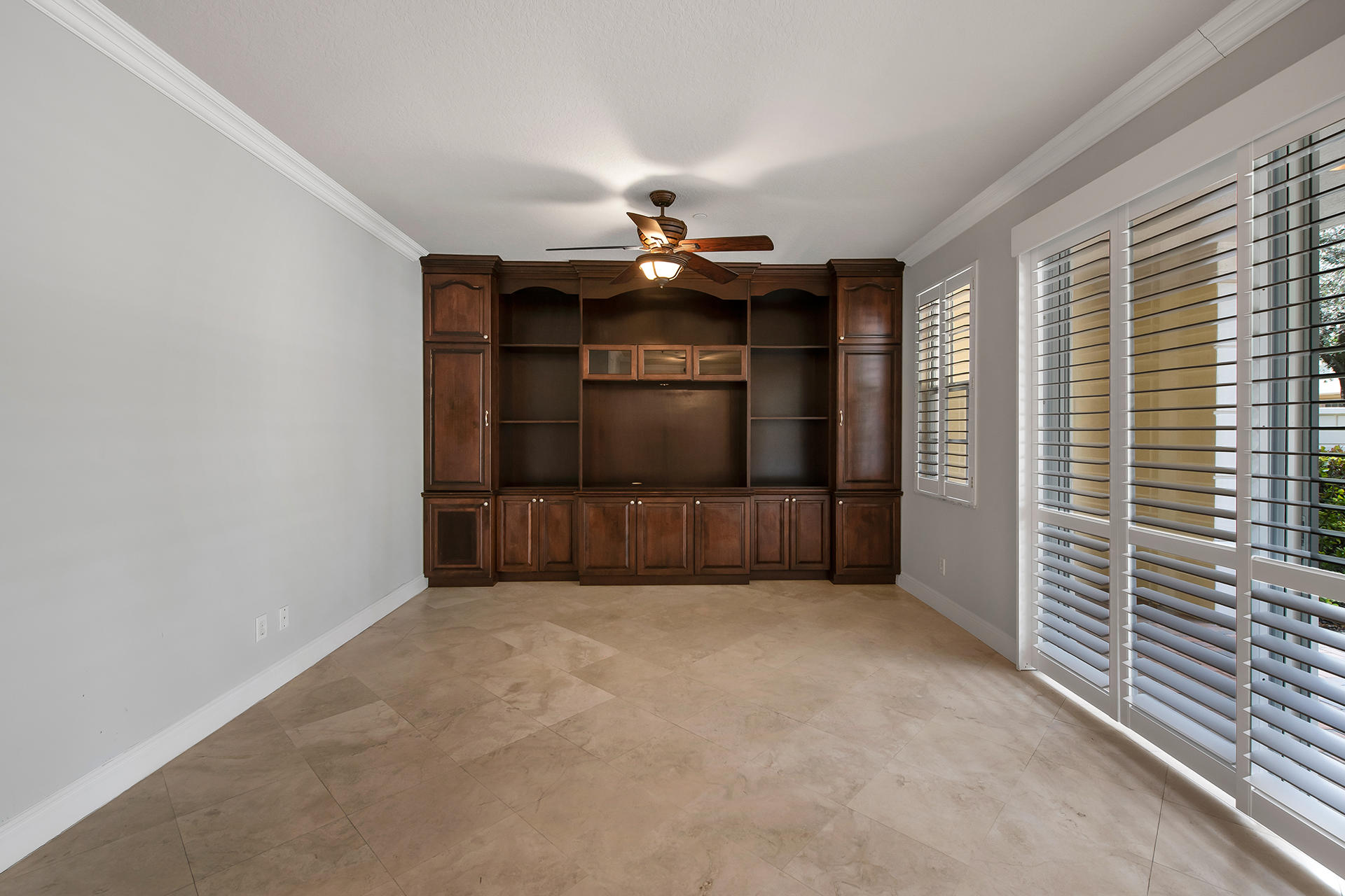 5665 Northeast Trieste Way Boca Raton, FL 33487 - Photo 7 of 46 Living Area