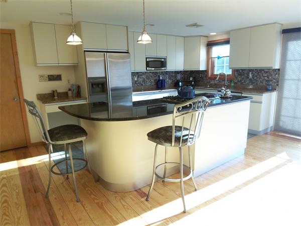 890 Sharps Lot Road Swansea, MA 02777 - Photo 2 of 30 Gallery Image 2