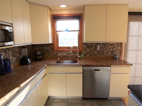 890 Sharps Lot Road Swansea, MA 02777 - Photo 4 of 30 Gallery Image 4