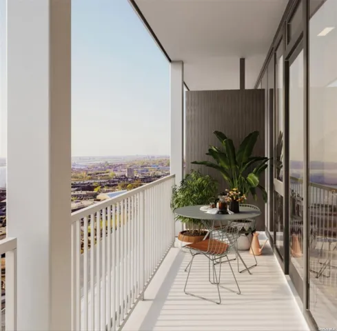 $830,000 | 131-02 40th Road, Unit 17C | Flushing