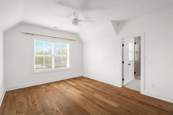 $4,195 | 6515 B Premier Drive, Nashville, TN 37209