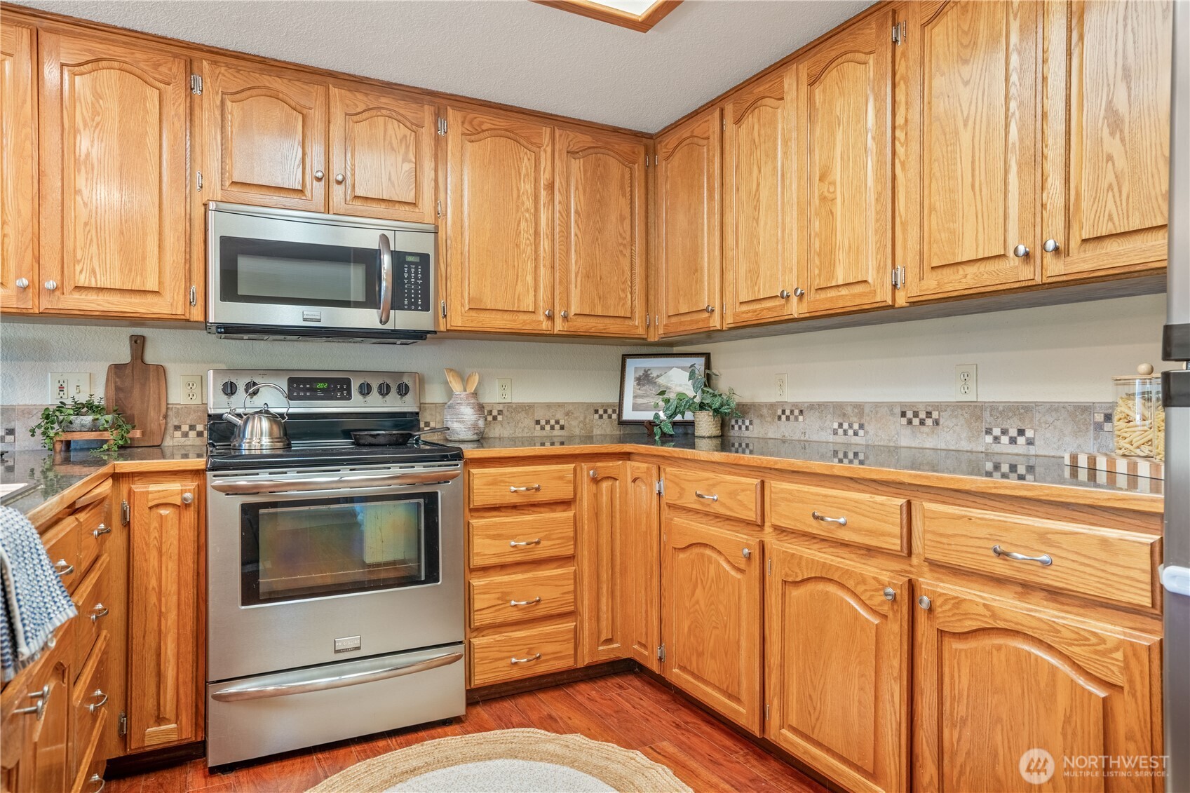 8555 Bender Road Lynden, WA 98264 - Photo 18 of 39