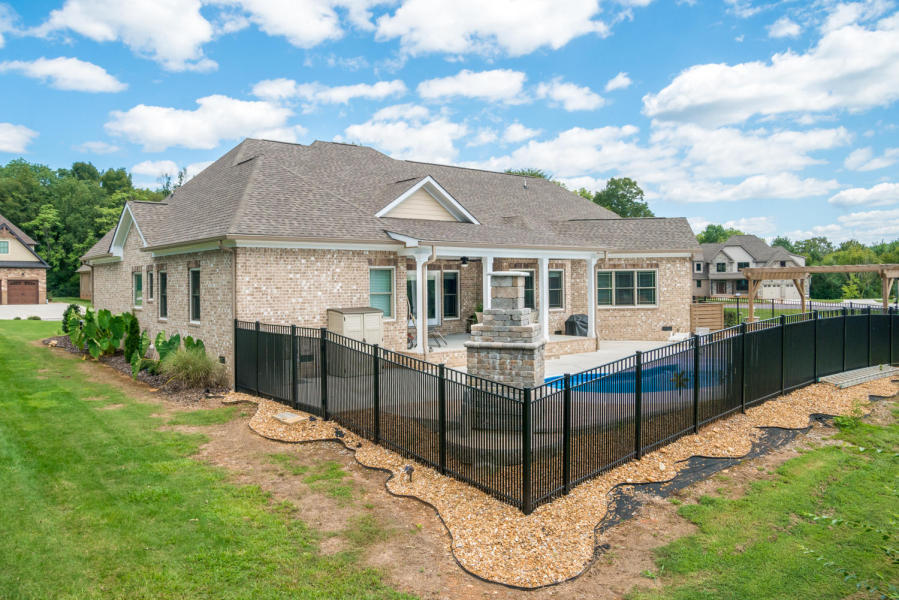 6547 Deep Canyon Road Hixson, TN 37343 - Photo 3 of 20 20170921024827688972000000-o
