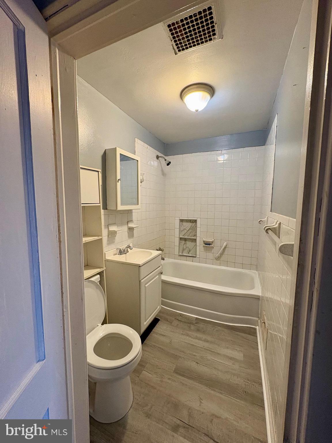 28 South Church Street Waynesboro, PA 17268 - Photo 5 of 9