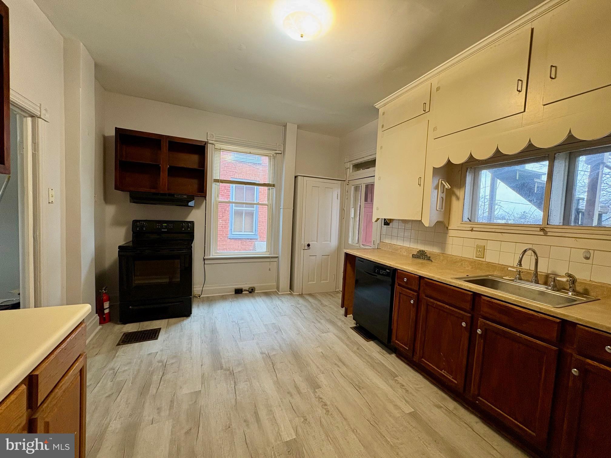 28 South Church Street Waynesboro, PA 17268 - Photo 9 of 9