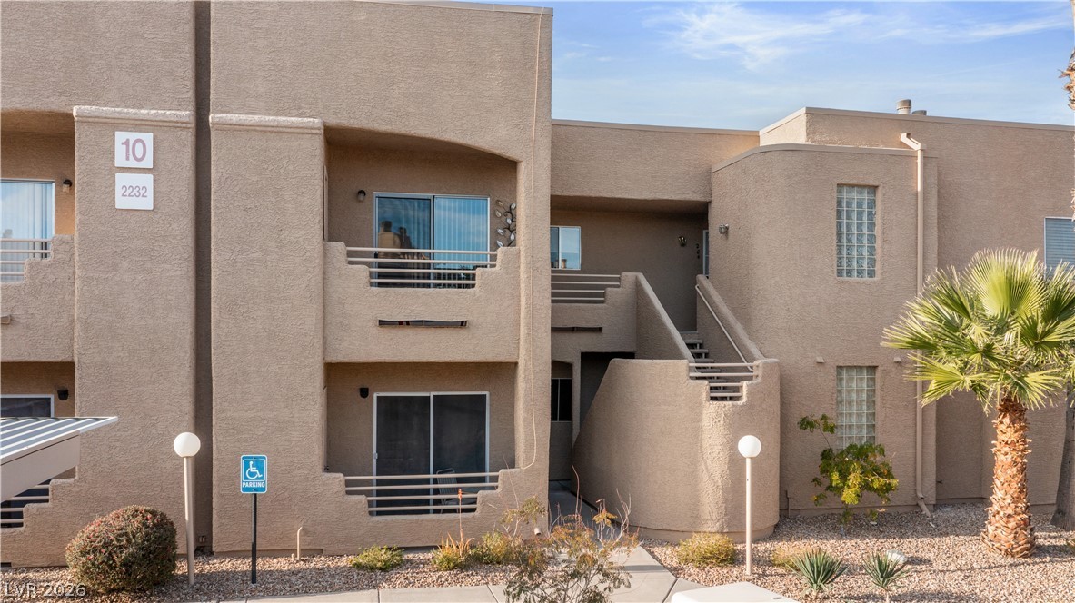 2232 Aspen Mirror Way, Unit 103 Laughlin, NV 89029 - Photo 38 of 50 View of property