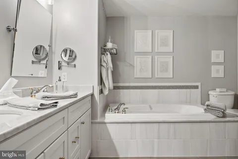 $614,900 | 3 Kayser Court, Newark, DE 19711